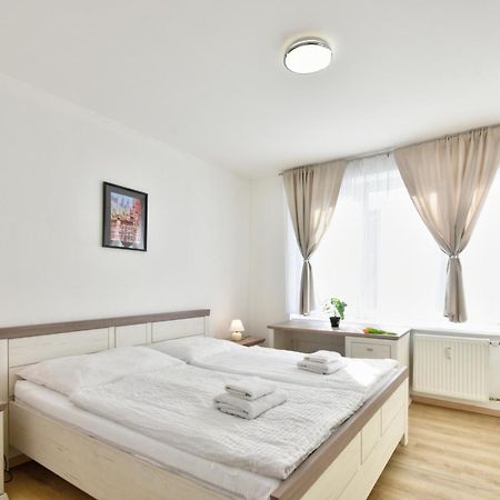 Karlsbad Central Point Buitenkant foto